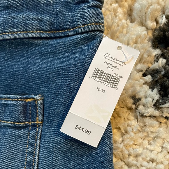 GAP Factory Women’s Denim Button-Front Skirt, size 10/30. New With Tags NWT. - Picture 3 of 8